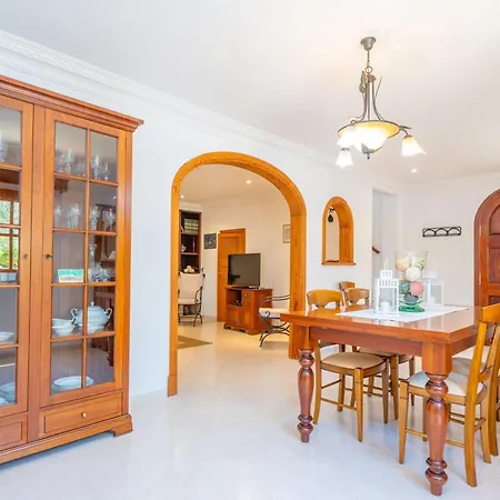 Els Xiprers Villa